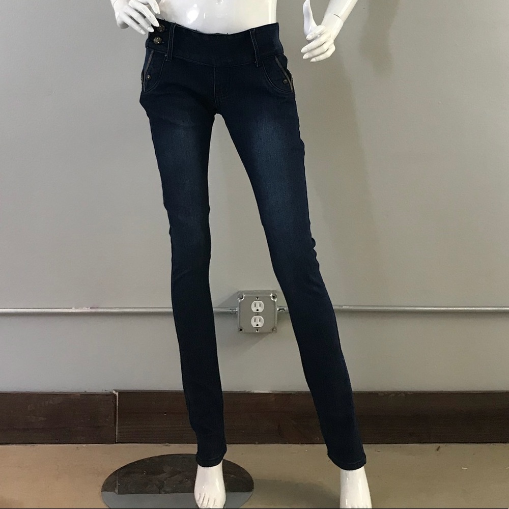 Blue Colombian jeans